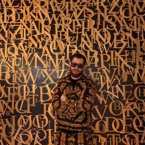 Meet your Posher, Zachary